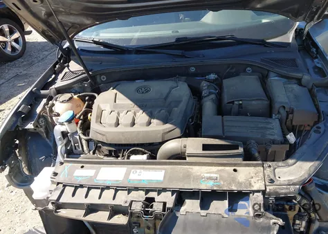 2018 Volkswagen Passat 2.0T Se from USA, damaged, VIN 1VWBA7A37JC009752